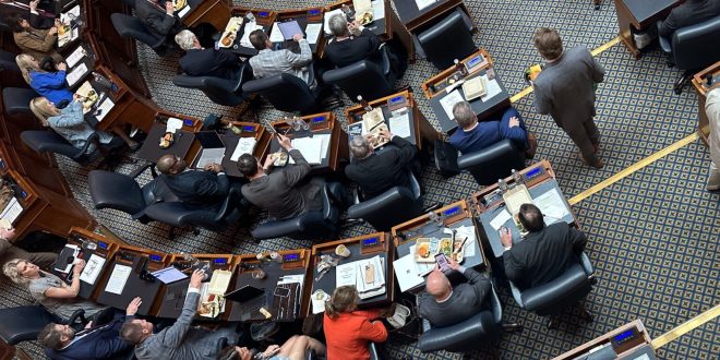 Lawmakers pass auto and property insurance reform measures