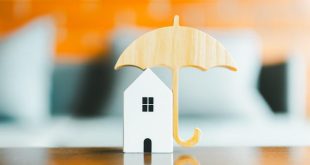 When should you change home insurance providers? Experts weigh in.