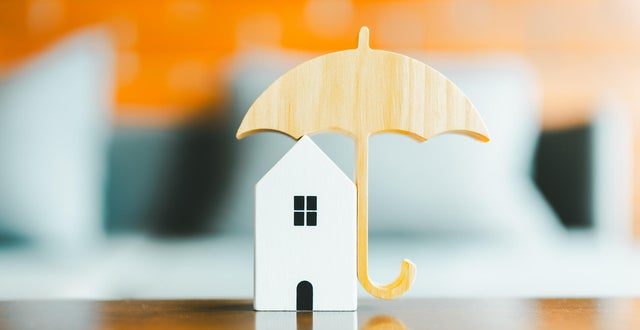 When should you change home insurance providers? Experts weigh in.
