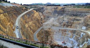 Finding Gold Exploring New Zealand’s Next Big Discovery