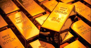 Gold price increases by Rs 800 per tola on Sunday.