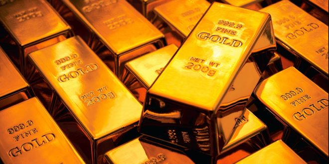 Gold price increases by Rs 800 per tola on Sunday.
