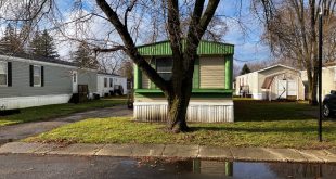 Home insurance Detroit residents pay more than suburban residents